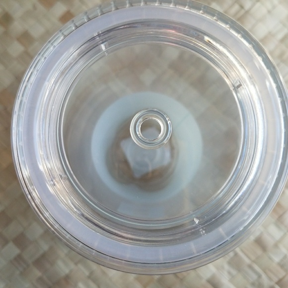 kate spade Tumbler, no straw - Picture 4 of 8